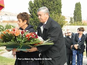REPORTAGE 2011 MARSEILLE 2011 11 01 CIMETIERE DE MAZARGUES  (17) LES RAPATRIES SE SOUVIENNENT par GM